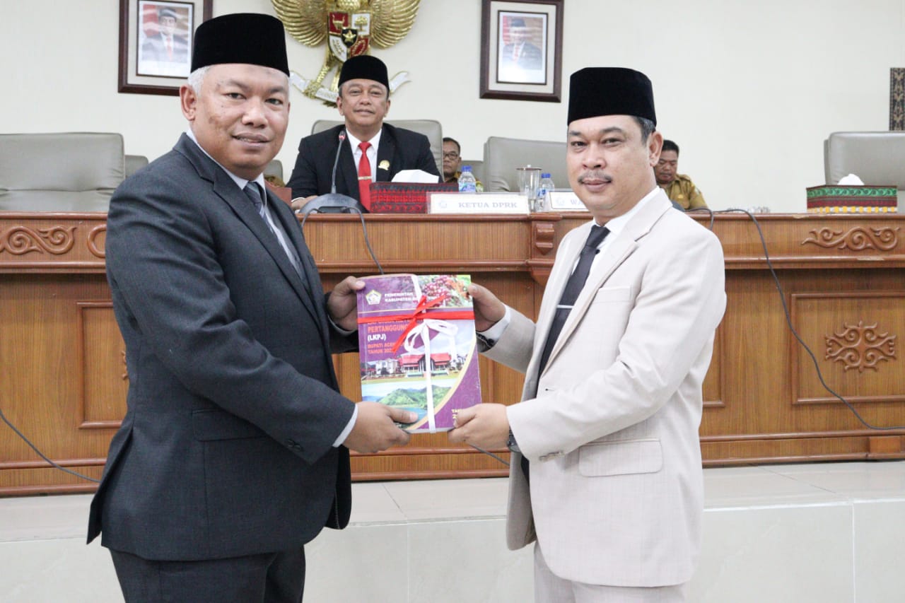 Wakil Ketua DPRK Terima LKPJ Aceh Tengah Tahun 2022 – LINTAS GAYO